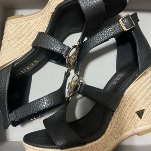 Guess wedges 7.5 new in box